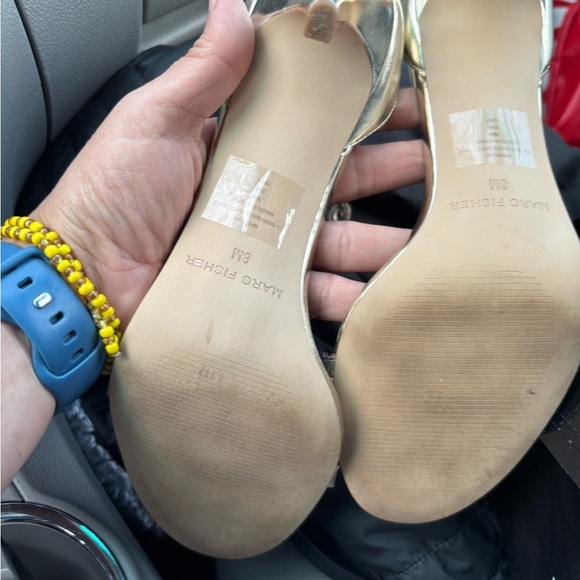 Marc Fisher LTD Karima Ankle Strap Sandal Gold Size 8 - Picture 8 of 8